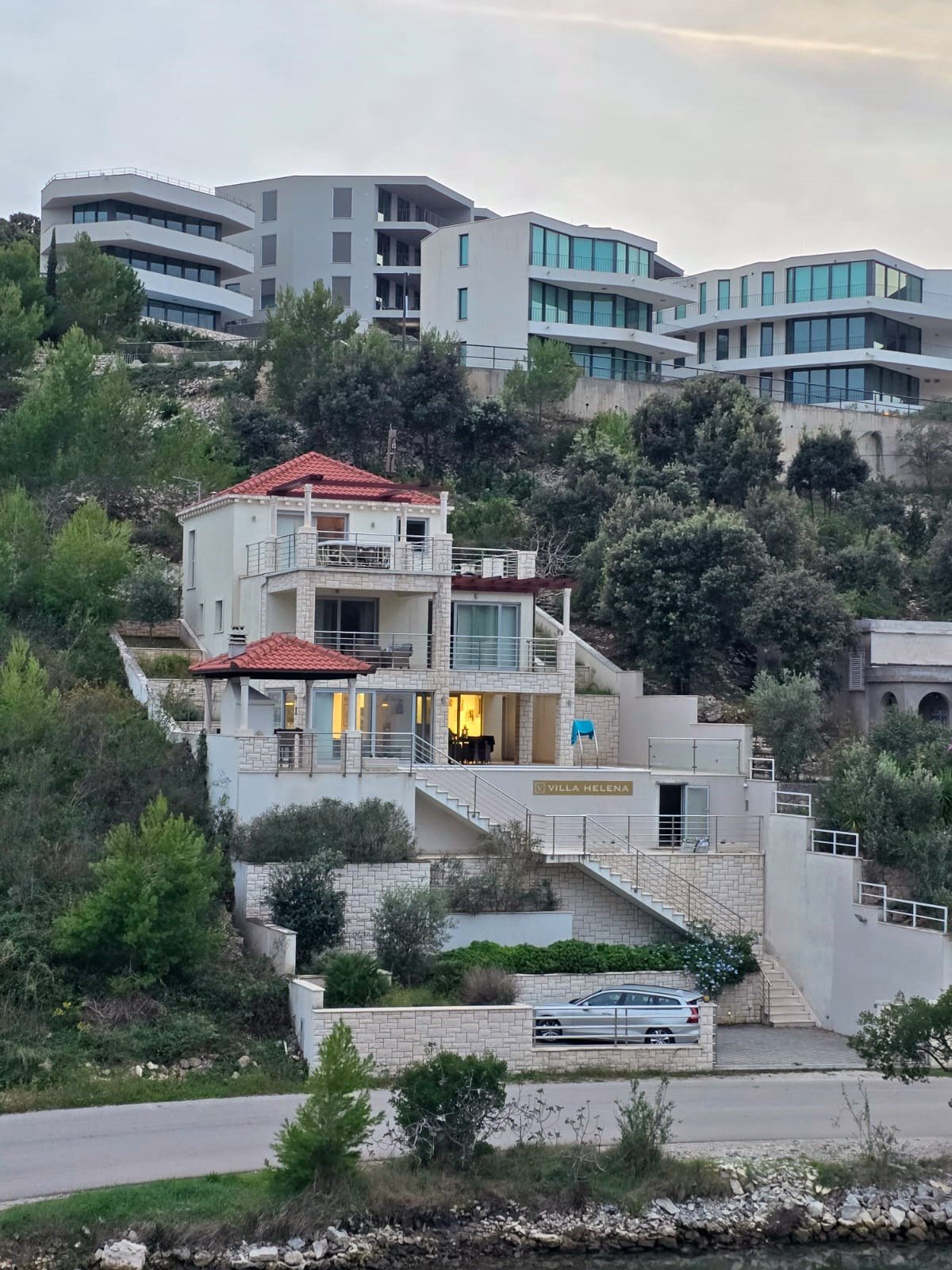 Luxuriöse Villa in erster Strandreihe direkt am Meer auf der Insel Korčula, Žrnovo Luxuriöse Villa in erster Strandreihe direkt am Meer auf der Insel Korčula, Žrnovo