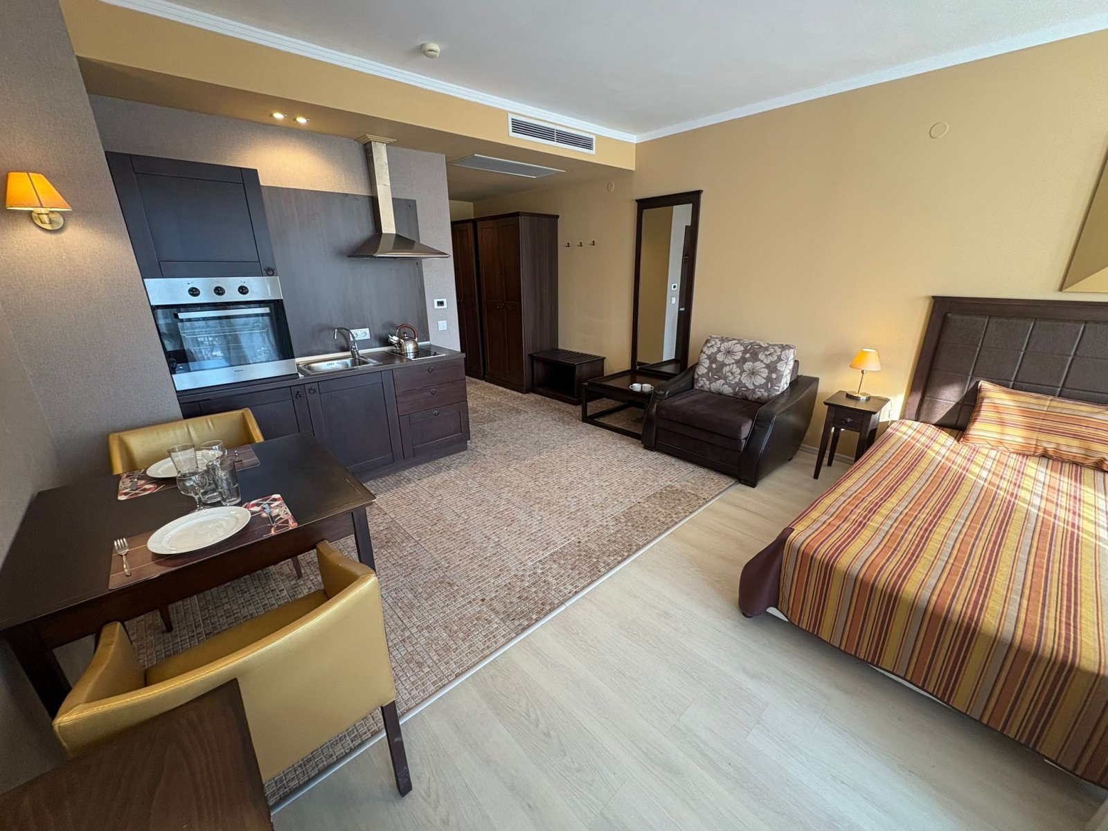 Studio mit Blick auf den Pool, Royal Beach Barcello Sunny Beach Bulgarien Studio mit Blick auf den Pool, Royal Beach Barcello Sunny Beach Bulgarien