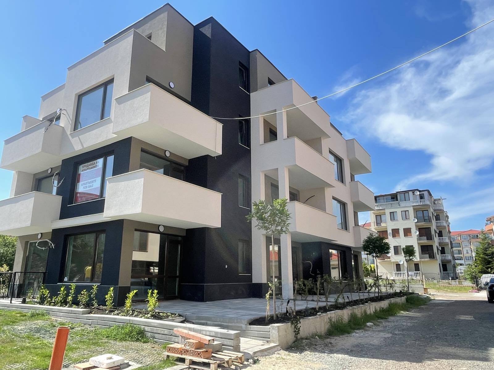 Helle 3-Zimmer-Wohnung ohne Wartungsgebühr in Ravda, nur 800 m vom Meer entfernt Helle 3-Zimmer-Wohnung ohne Wartungsgebühr in Ravda, nur 800 m vom Meer entfernt