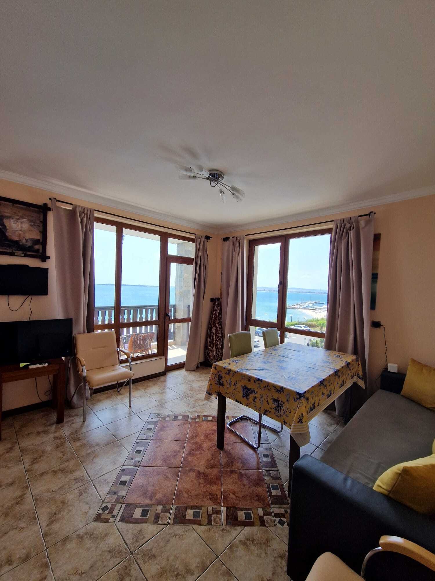 Dreizimmerwohnung mit Meerblick im Komplex „Tryavna Beach“ in Sveti Vlas Dreizimmerwohnung mit Meerblick im Komplex „Tryavna Beach“ in Sveti Vlas