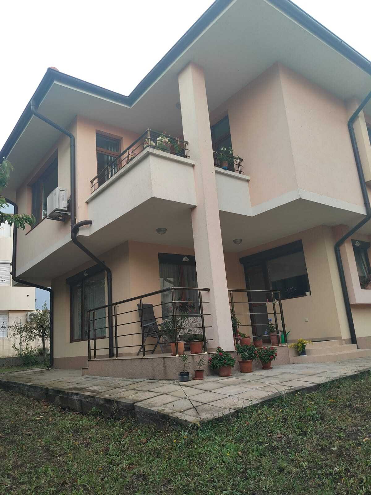 3 stöckige Villa im Herzen von Ravda Bulgarien 3 stöckige Villa im Herzen von Ravda Bulgarien