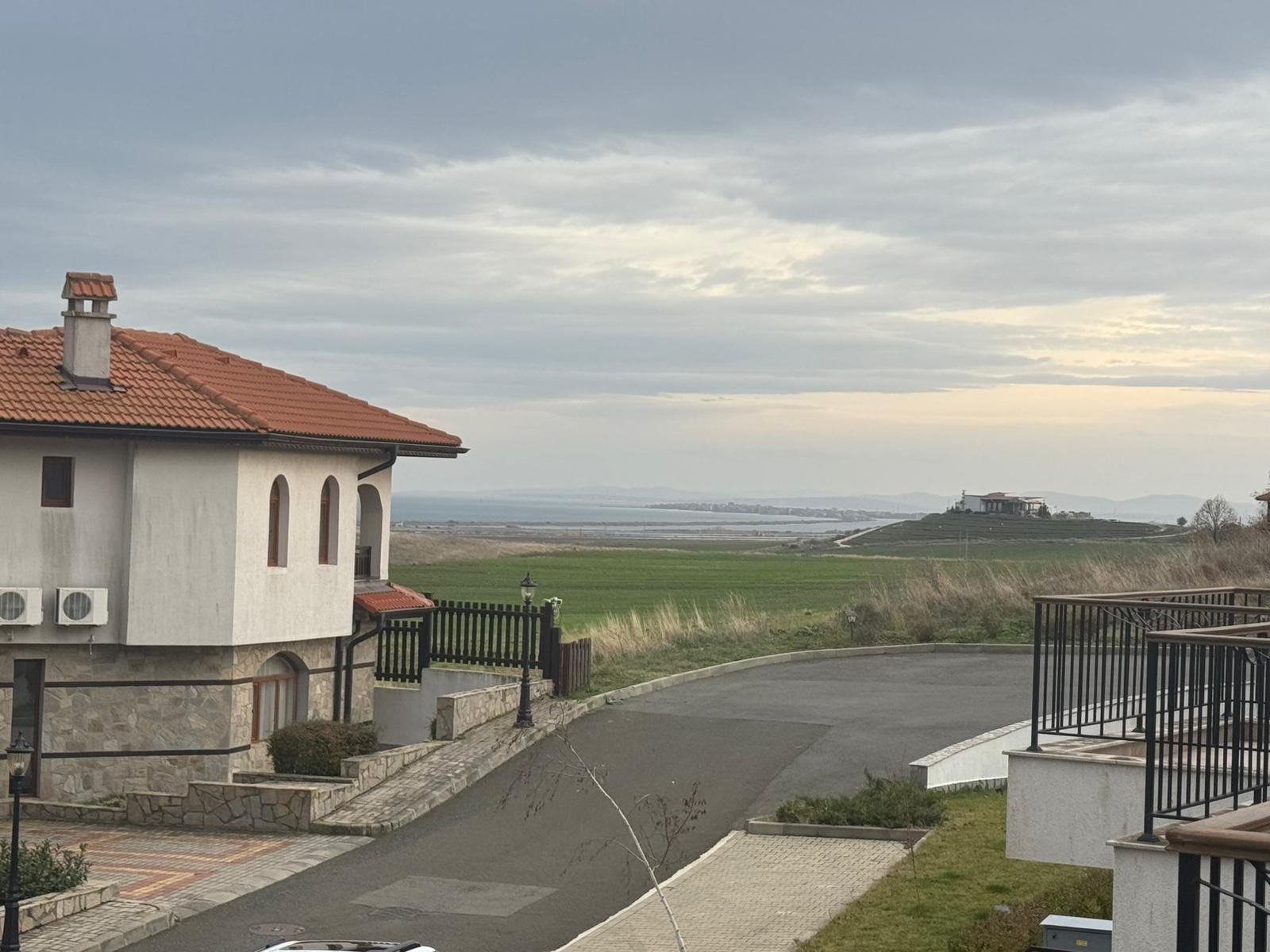 2 Zimmer Neubau Wohnung im Rohbaustatus mit Meerblick Muskat Vineyards Resort Aheloy Bulgarien 2 Zimmer Neubau Wohnung im Rohbaustatus mit Meerblick Muskat Vineyards Resort Aheloy Bulgarien