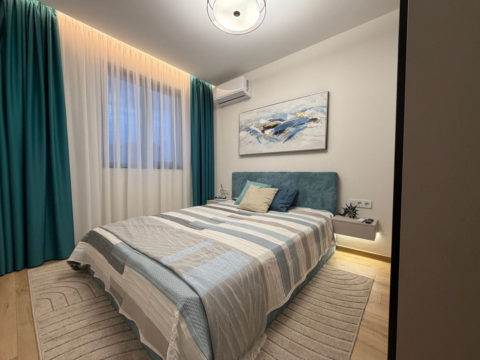 Dreizimmerwohnung mit Blick auf den Pool im Komplex Emilia Romana Verde, Sunny Beach Dreizimmerwohnung mit Blick auf den Pool im Komplex Emilia Romana Verde, Sunny Beach