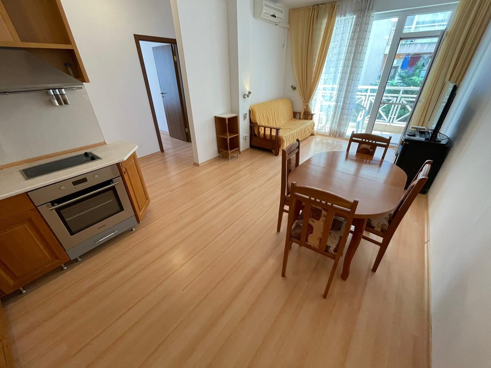 Großzügige 4 Zimmer Wohnung im Sunny Day 6 Tankovo Bulgarien Großzügige 4 Zimmer Wohnung im Sunny Day 6 Tankovo Bulgarien